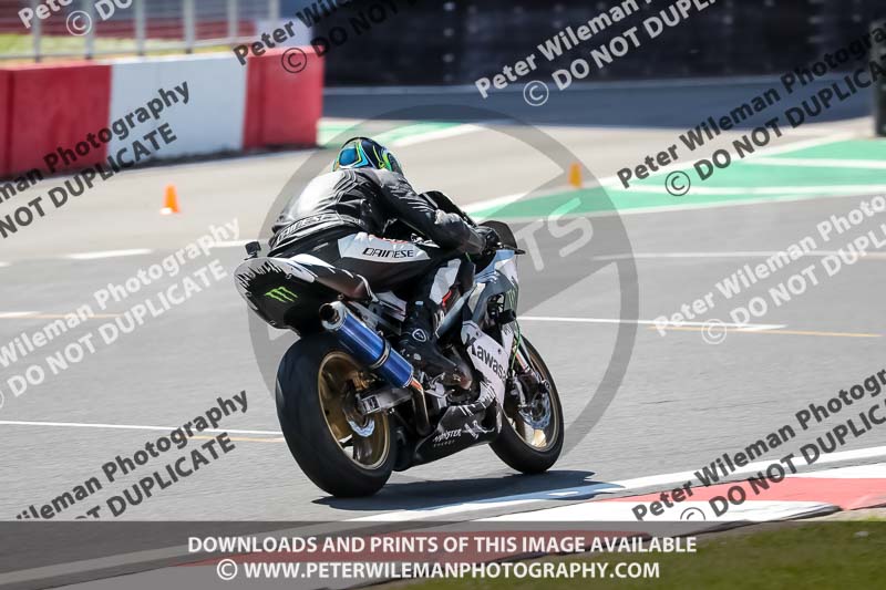 donington no limits trackday;donington park photographs;donington trackday photographs;no limits trackdays;peter wileman photography;trackday digital images;trackday photos